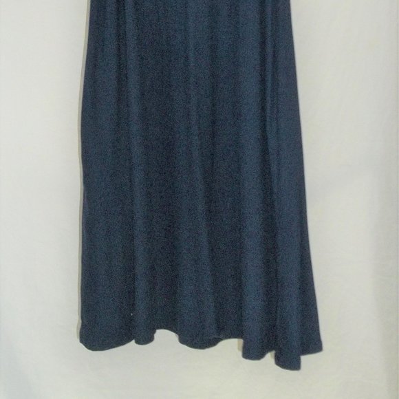 NEW ladies size M 8-10 Navy Blue sleeveless swing dress by Time and Tru NWT - Picture 2 of 5